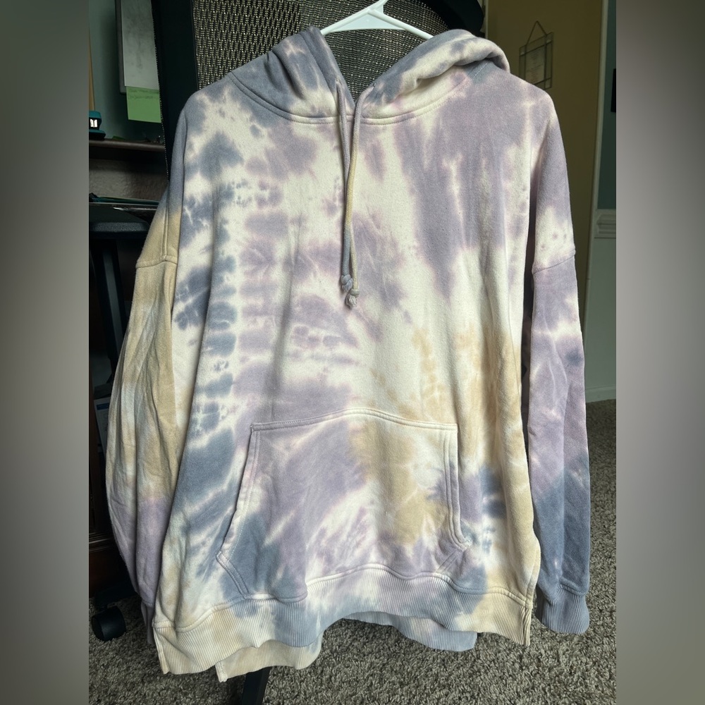 American Eagle Sweatshirt